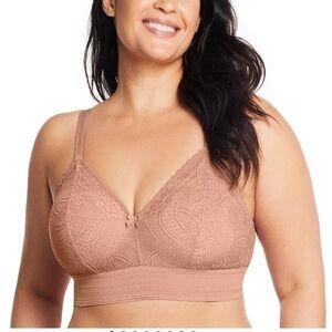 Glamorise Full Figure Gramercy Luxe Lace Wireless Bralette 
Size 36D Cappuccino